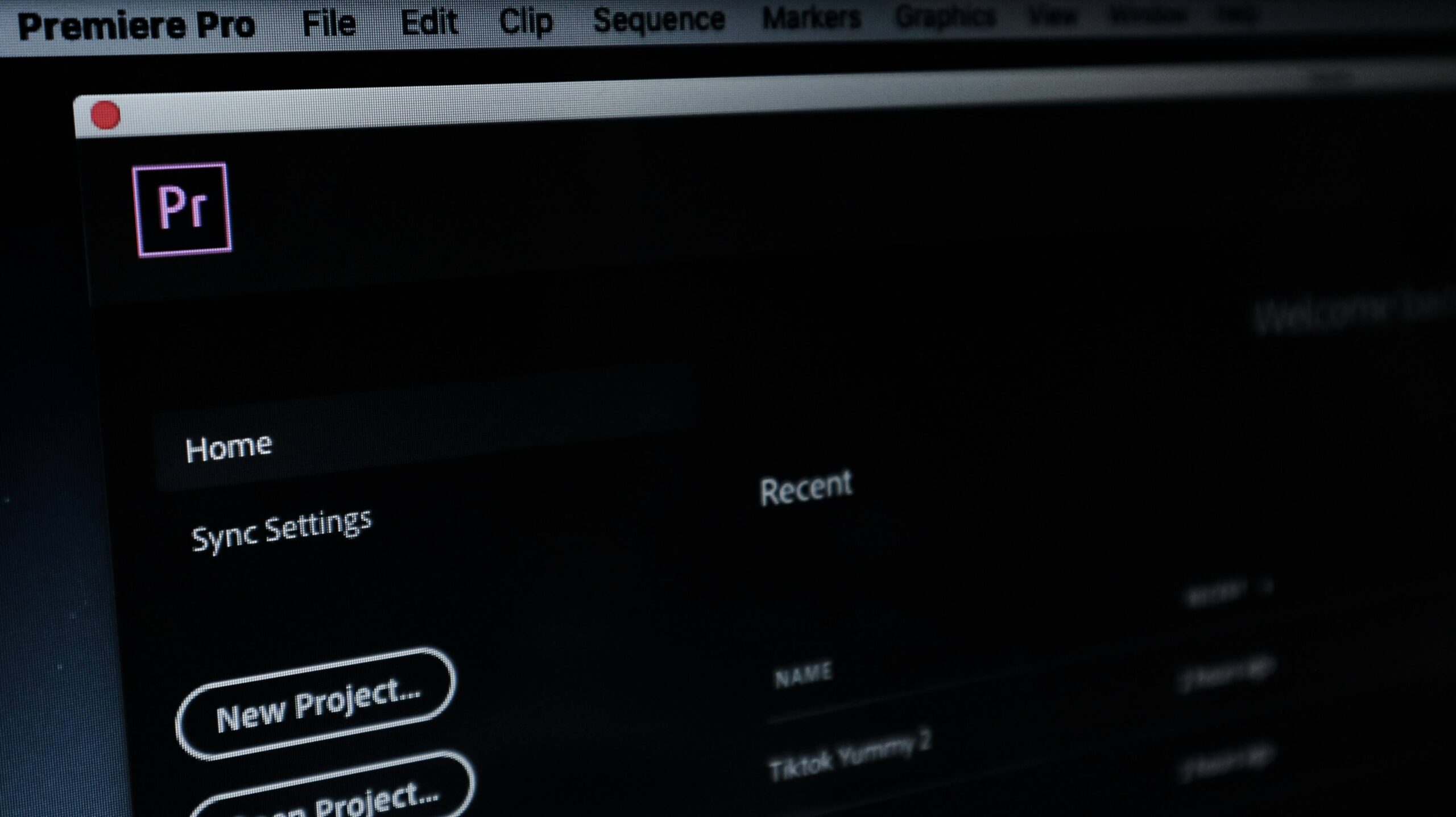 Scegliere notebook o PC per Adobe Premiere Pro